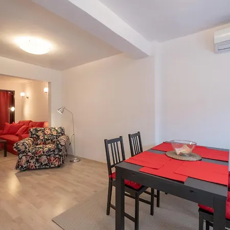 Lz Spacious One Bedroom In Centre By Flat Mаnager * Sofie