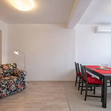 Lz Spacious One Bedroom In Centre By Flat Mаnager Sofie